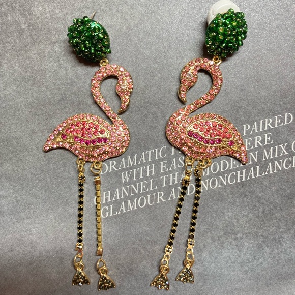 🌟 Rhinestone Long Pink Earrings - Picture 5 of 6